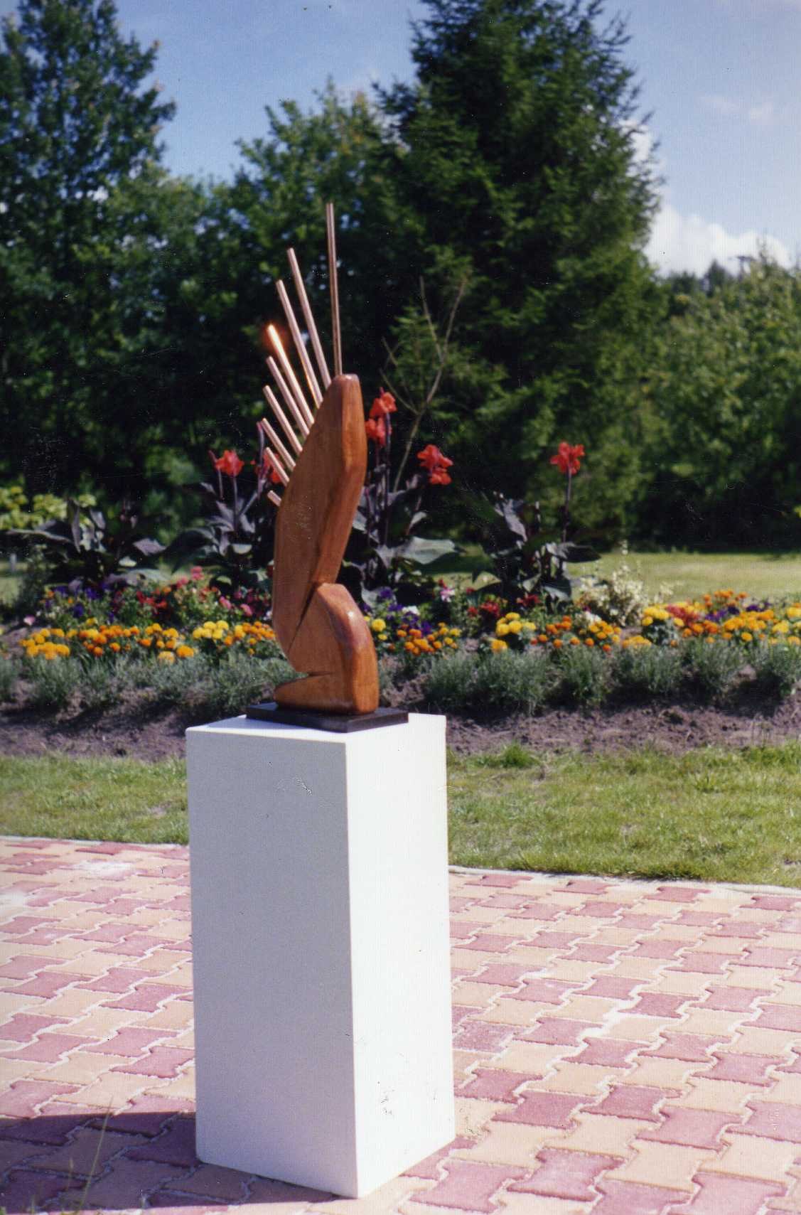 Sculptures dans un jardin mai:juillet 2017