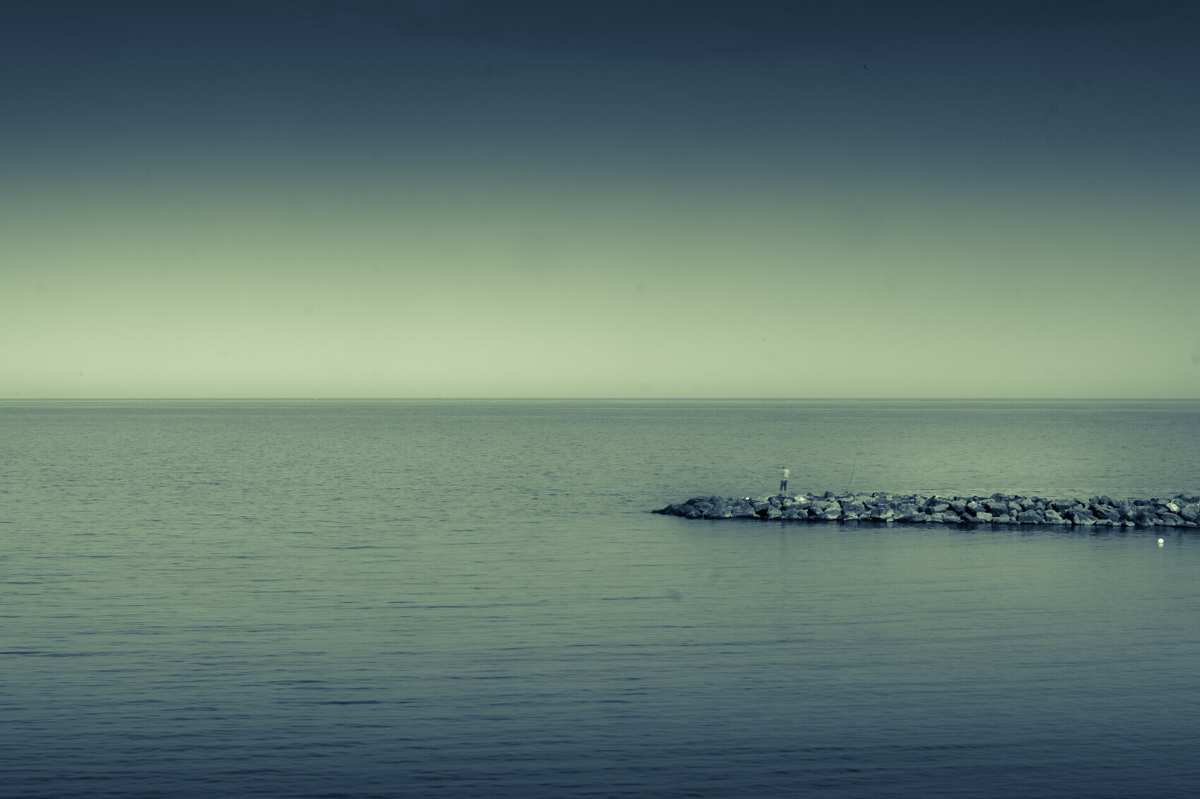 Silence sea