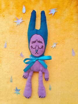 Peluche lapin violet