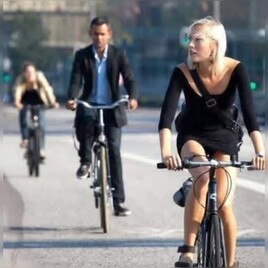 LA SUITE DU VELO ( MORT LENTE DE LA PLANETE )