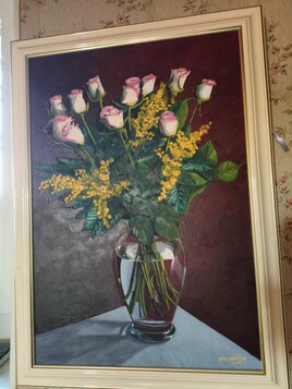Bouquet de roses et mimosas