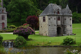 Poterne d'accès au château de Nacqueville