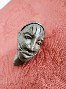 T&ecirc;te en Bronze patin&eacute;