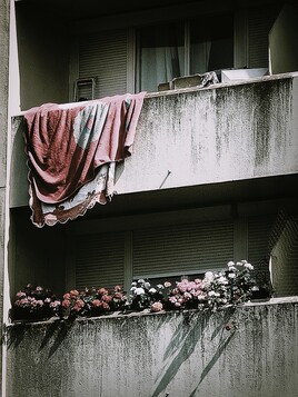 Deux mondes différents