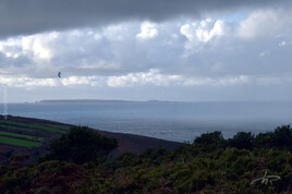 Aurigny derrière la pluie