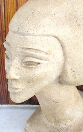 petit buste égyptien.