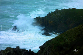 Rochers contre vagues