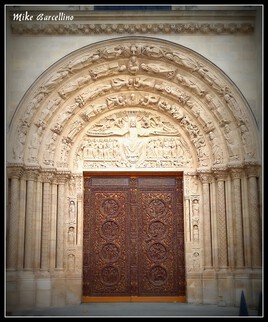 Basilique porte centrale