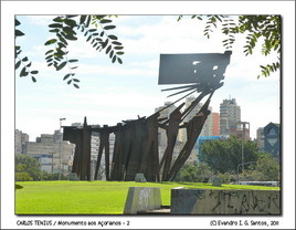 Parque dos Açorianos / Monumento - 2