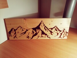 Pyrogravure de montagne