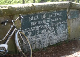 canal du midi &agrave; la pause