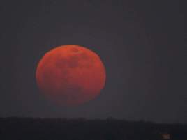 Super lune bleue de sang