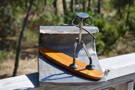 Surfeur sur la vague