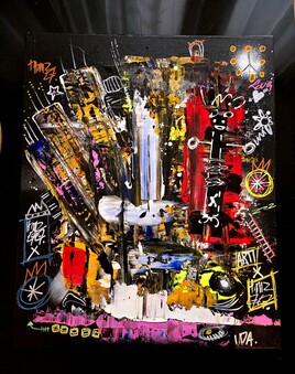 Totem sirius by Vincent Marshall