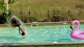 La Piscine-Mona 2 La Piscine-Mona 2