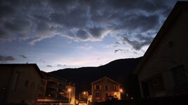 ciel &agrave; l'aube in dirty old town