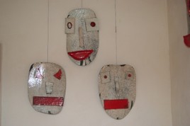 t&ecirc;tes &agrave; mart en triptique