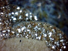 La pierre avec ses centaines d'yeux nous fixait