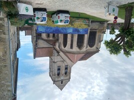 Eglise d'Auvers sur Oise en Juin