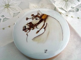 boite &agrave; bijoux en porcelaine