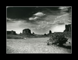 Monument Valley - The Mittens - Utah - USA