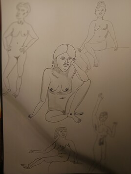 5 nues