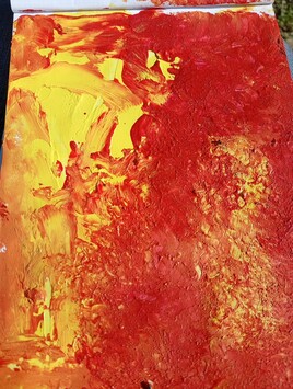 Dame jaune parle &agrave; son ombre