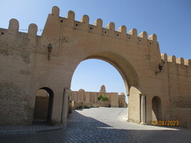 Kairouan: Une porte de la Médina