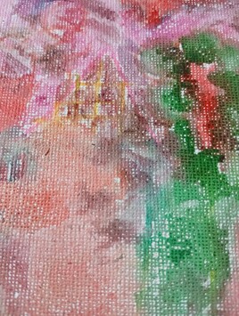 Poisson volant regarde une piramide