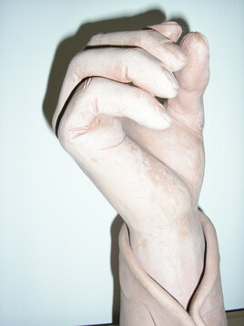 La main vers .... l'inconnu