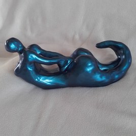 femme attach&eacute;