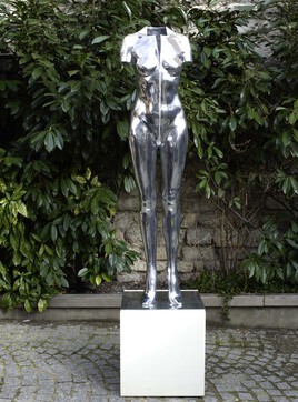 Le grand travesti de Mauro Corda