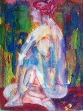 Femme à travers le décor.