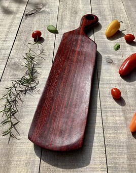 Planche de pr&eacute;sentation pour la nourriture en Padouk