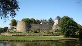 Ch&acirc;teau &agrave; Montaigu