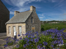 La petite maison du p&ecirc;cheur sur le port