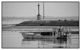 Plate sortant du Port de Laros à Gujan-Mestras