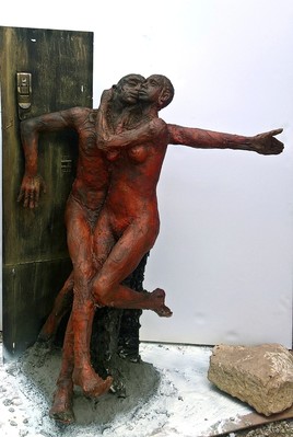 "Viens i&ccedil;i mon petit gars"