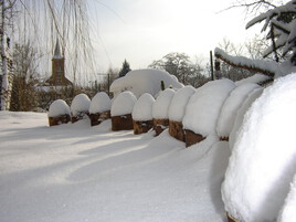 neige sur le village