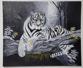 tigre blanc allong&eacute;