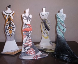 Corps de Femme en Lave &eacute;maill&eacute;e