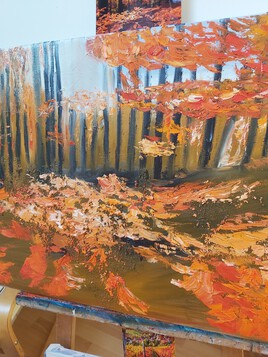 Dans un sous bois en automne