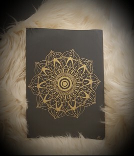 La fleur dor&eacute;e