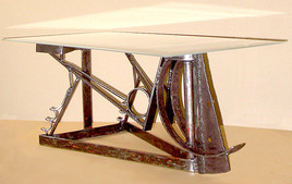 "VERSAILLES" (table)