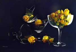 Roses jaunes en verre