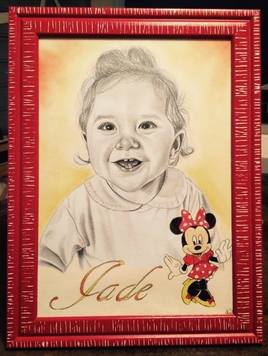 Petite fille accompagn&eacute;e de Minnie