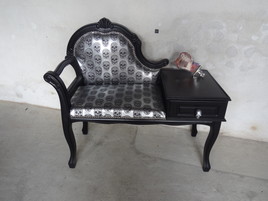 Meuble t&eacute;l&eacute;phone Skull