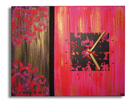tableau horloge moderne rose rouge noir et or salon