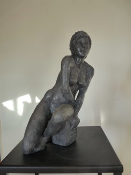 Mila Statue Sculpture terre cuite Art du Nu Design couleur bronze
