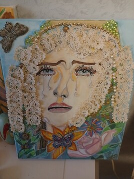 La Vierge aux cinq larmes de cristal